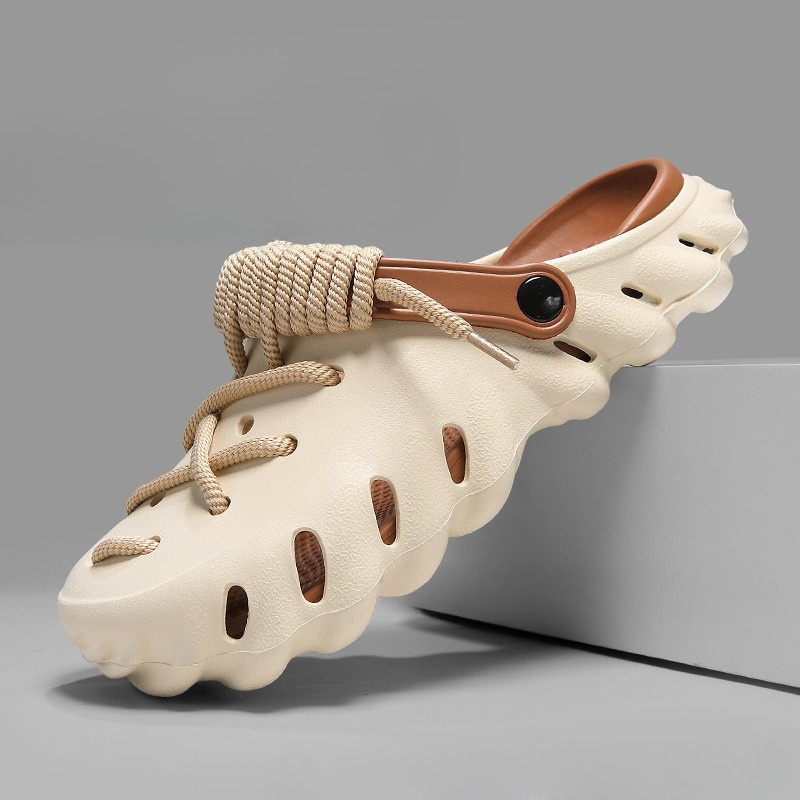 Wayfarer Laced Clogs - Women's